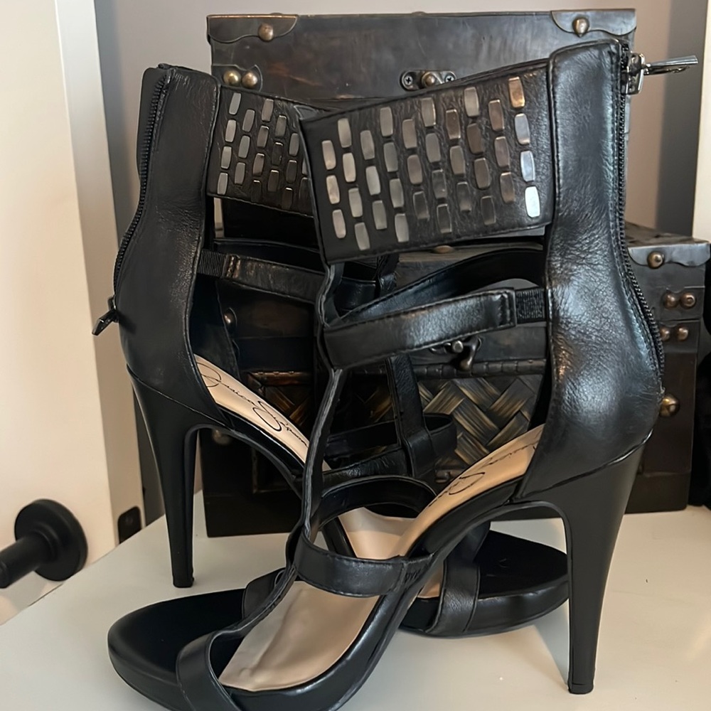 Jessica Simpson 4 inch heels